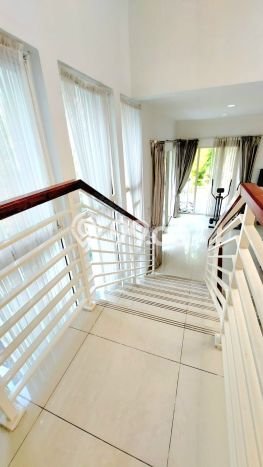 Hunian Eksklusif Dijual LT 305m2 di Pondok Aren, Tangerang Selatan Hunian Eksklusif Dijual LT 305m2 di Pondok Aren, Tangerang Selatan