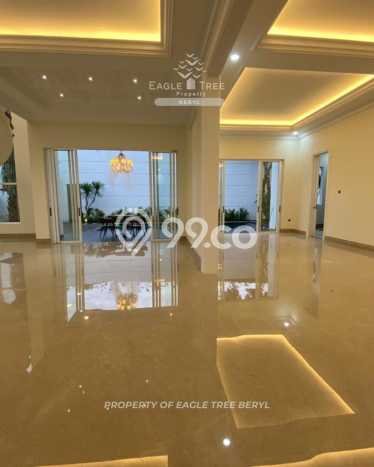 Rumah Elit Modern Siap Huni di Pondok Indah Jakarta Selatan Rumah Elit Modern Siap Huni di Pondok Indah Jakarta Selatan