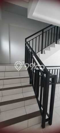 Ruko Dijual di Bekasi LT 80m2 & LB 240m2 Lokasi Terbaik! Ruko Dijual di Bekasi LT 80m2 & LB 240m2 Lokasi Terbaik!