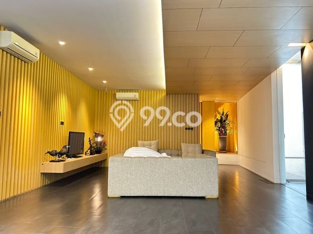 Rumah Luxury Modern Tanpa Renovasi di Pluit Jakarta Utara Rumah Luxury Modern Tanpa Renovasi di Pluit Jakarta Utara