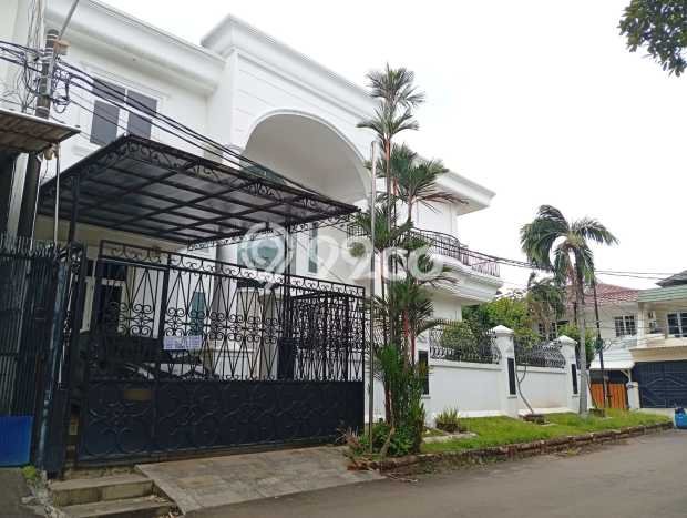 Rumah Elit LB 408m2 Siap Huni Desain Elegan di Muara Karang, Jakarta Utara Rumah Elit LB 408m2 Siap Huni Desain Elegan di Muara Karang, Jakarta Utara