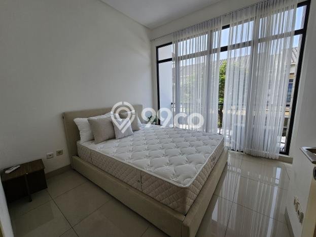 Rumah Modern 2 KT di Pantai Indah Kapuk Jakarta Utara Full Furnished Rumah Modern 2 KT di Pantai Indah Kapuk Jakarta Utara Full Furnished