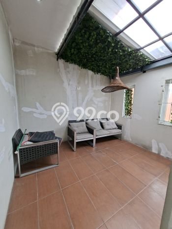 Dijual Hunian Rumah Terawat 4 KT di Duri Kepa, Jakarta Barat Dijual Hunian Rumah Terawat 4 KT di Duri Kepa, Jakarta Barat