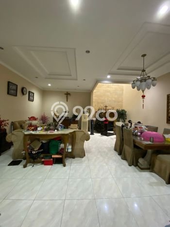 Dijual Rumah Luas Megah Dengan View Cantik di Pantai Indah Kapuk, Jakarta Utara Dijual Rumah Luas Megah Dengan View Cantik di Pantai Indah Kapuk, Jakarta Utara
