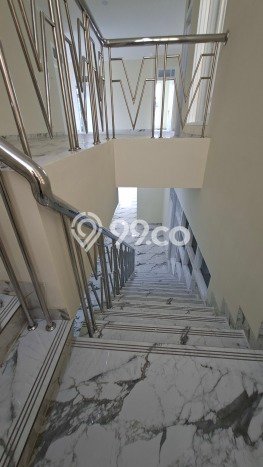 Rumah Elit Modern Tanpa Renovasi di Citra Garden Jakarta Barat Rumah Elit Modern Tanpa Renovasi di Citra Garden Jakarta Barat
