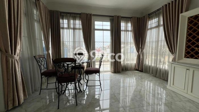 Rumah Elit LB 450m2 Siap Huni Desain Elegan di Pantai Indah Kapuk, Jakarta Utara Rumah Elit LB 450m2 Siap Huni Desain Elegan di Pantai Indah Kapuk, Jakarta Utara