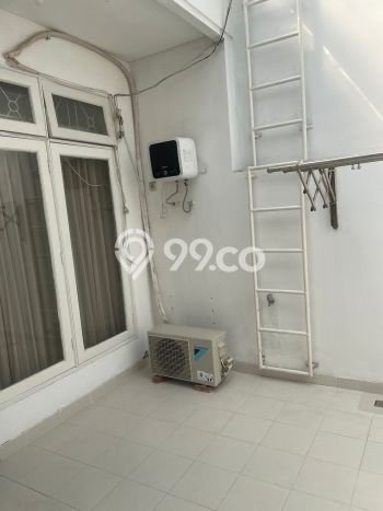 Hot Offer Hunian Mewah Ideal dan Luas di Kembangan, Jakarta Barat Hot Offer Hunian Mewah Ideal dan Luas di Kembangan, Jakarta Barat