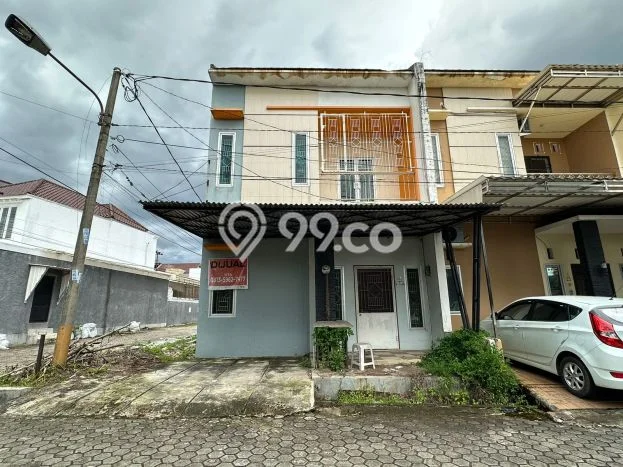 Dijual Rumah 3 Kamar Lokasi Ideal Bagus dan Strategis di Ilir Timur II Dijual Rumah 3 Kamar Lokasi Ideal Bagus dan Strategis di Ilir Timur II