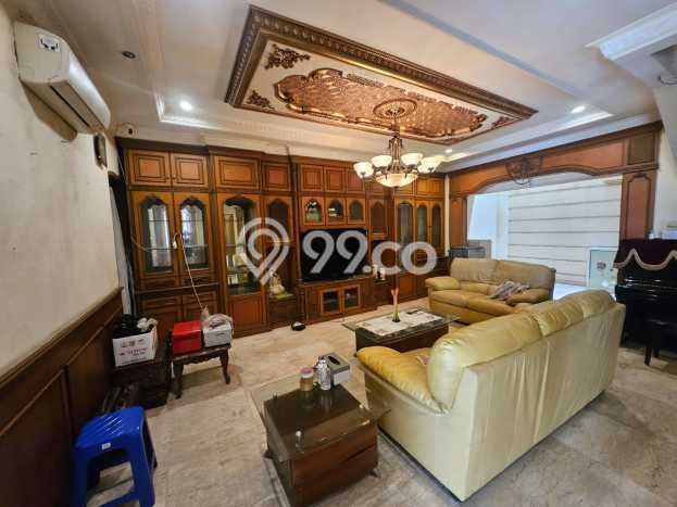 Siap Huni Rumah Mewah 4 Kamar di Kelapa Gading Dekat ke Mana Pun Siap Huni Rumah Mewah 4 Kamar di Kelapa Gading Dekat ke Mana Pun