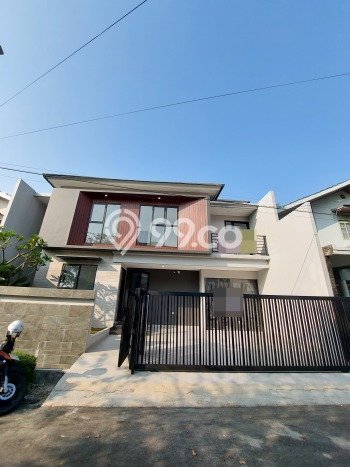 Rumah Luxury Modern Siap Huni di Sektor 9-Bintaro Tangerang Selatan Rumah Luxury Modern Siap Huni di Sektor 9-Bintaro Tangerang Selatan