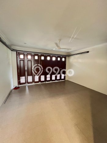 Rumah 5 KT 5 KM LT 400m², LB 400m² di Jati Padang, Jakarta Selatan Rumah 5 KT 5 KM LT 400m², LB 400m² di Jati Padang, Jakarta Selatan