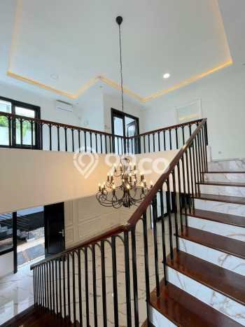 Rumah Elit Modern Tanpa Renovasi di Sektor 8 - Bintaro Tangerang Selatan Rumah Elit Modern Tanpa Renovasi di Sektor 8 - Bintaro Tangerang Selatan