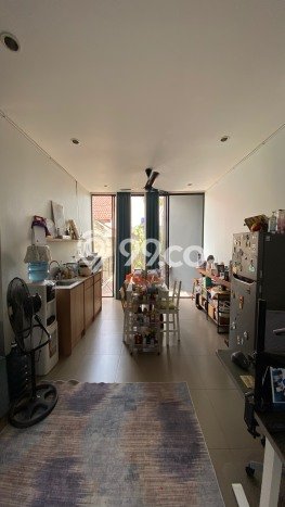 Rumah Elit Modern Tanpa Renovasi di Lebak Bulus Jakarta Selatan Rumah Elit Modern Tanpa Renovasi di Lebak Bulus Jakarta Selatan