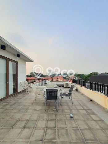 Hunian Elit LB 385m2 Siap Huni Desain Elegan di Sektor 9-Bintaro, Tangerang Selatan Hunian Elit LB 385m2 Siap Huni Desain Elegan di Sektor 9-Bintaro, Tangerang Selatan