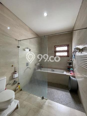 For Sale! Luxury House LT 660m2 Desain Elegan di Sektor 7-Bintaro For Sale! Luxury House LT 660m2 Desain Elegan di Sektor 7-Bintaro