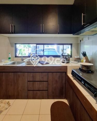 Rumah Elit Modern Tanpa Renovasi di Lebak Bulus Jakarta Selatan Rumah Elit Modern Tanpa Renovasi di Lebak Bulus Jakarta Selatan