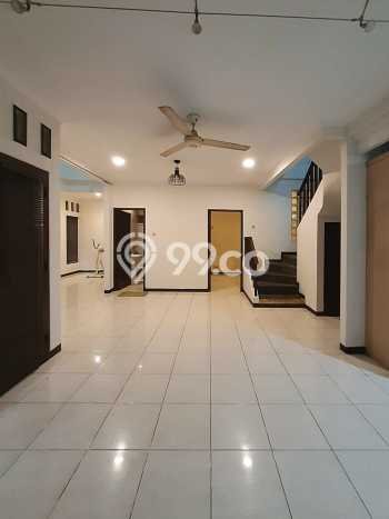 Dijual Cepat Rumah Favorit Siap Huni LB 160m2 di Ciputat Timur, Tangerang Selatan Dijual Cepat Rumah Favorit Siap Huni LB 160m2 di Ciputat Timur, Tangerang Selatan