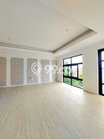 Rumah Terawat area Alam Sutera, Tangerang, Luas Tanah 392m², LB 720m² Rumah Terawat area Alam Sutera, Tangerang, Luas Tanah 392m², LB 720m²