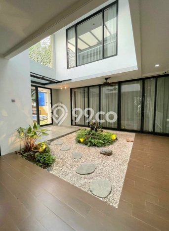 HARGA SPECIAL! Rumah Strategis di Sektor 7-Bintaro, LT 306m2m² LB 265m2m² HARGA SPECIAL! Rumah Strategis di Sektor 7-Bintaro, LT 306m2m² LB 265m2m²