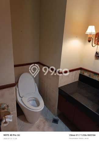 FOR SALE Hunian Apartemen Luxury di Kebon Jeruk dengan 5 Kamar Tidur & Luas 358m2 FOR SALE Hunian Apartemen Luxury di Kebon Jeruk dengan 5 Kamar Tidur & Luas 358m2