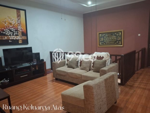 Rumah sewa siap pakai 4 KT di Bintaro, Tangerang Selatan Rumah sewa siap pakai 4 KT di Bintaro, Tangerang Selatan