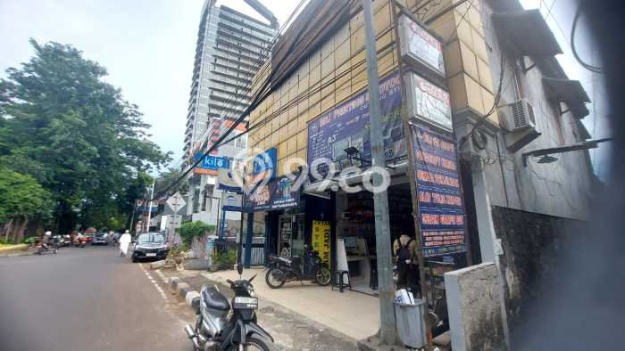 Komersial Dijual di Tebet Jakarta Selatan dengan LB 400m2 Komersial Dijual di Tebet Jakarta Selatan dengan LB 400m2