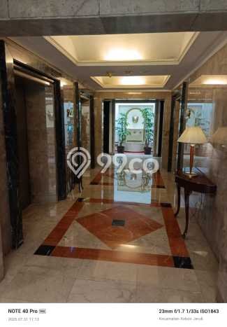 FOR SALE Hunian Apartemen Luxury di Kebon Jeruk dengan 5 Kamar Tidur & Luas 358m2 FOR SALE Hunian Apartemen Luxury di Kebon Jeruk dengan 5 Kamar Tidur & Luas 358m2