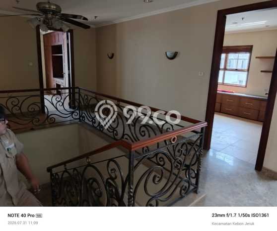 FOR SALE Hunian Apartemen Luxury di Kebon Jeruk dengan 5 Kamar Tidur & Luas 358m2 FOR SALE Hunian Apartemen Luxury di Kebon Jeruk dengan 5 Kamar Tidur & Luas 358m2