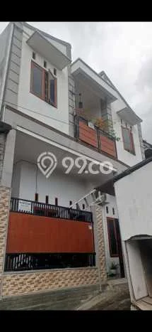 Hunian Cantik Modern Lb 148m2 di Makasar, Jakarta Timur Hunian Cantik Modern Lb 148m2 di Makasar, Jakarta Timur