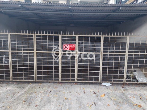 Ruko disewakan lokasi strategis Pasar Minggu Jakarta Selatan 140m2 Ruko disewakan lokasi strategis Pasar Minggu Jakarta Selatan 140m2