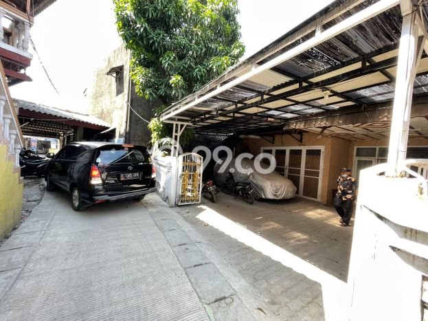Peluang Investasi! Rumah Kost Dijual di Cilincing, Jakarta Utara, 24 KT, 25 KM, Luas 450m2 Peluang Investasi! Rumah Kost Dijual di Cilincing, Jakarta Utara, 24 KT, 25 KM, Luas 450m2