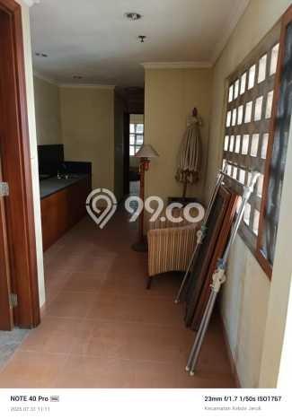 FOR SALE Hunian Apartemen Luxury di Kebon Jeruk dengan 5 Kamar Tidur & Luas 358m2 FOR SALE Hunian Apartemen Luxury di Kebon Jeruk dengan 5 Kamar Tidur & Luas 358m2