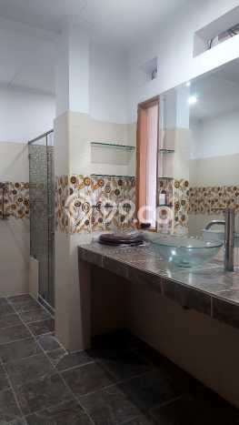 Rumah area Mampang Prapatan, 5 KT, Konsep Minimalis, Luas 446m2m² Bangunan 380m2m² Rumah area Mampang Prapatan, 5 KT, Konsep Minimalis, Luas 446m2m² Bangunan 380m2m²