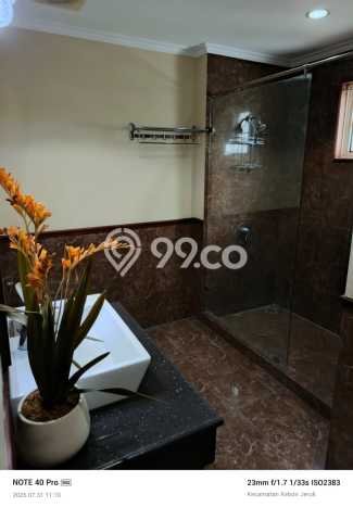 FOR SALE Hunian Apartemen Luxury di Kebon Jeruk dengan 5 Kamar Tidur & Luas 358m2 FOR SALE Hunian Apartemen Luxury di Kebon Jeruk dengan 5 Kamar Tidur & Luas 358m2