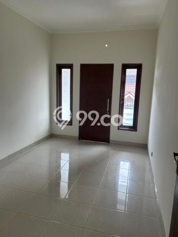 PROPERTI PILIHAN! Rumah area Kemang Pratama, LT 72m2m² LB 120m2m² PROPERTI PILIHAN! Rumah area Kemang Pratama, LT 72m2m² LB 120m2m²