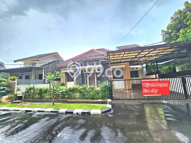 Rumah LT 210m² / LB 120m² Area Strategis di Kemang Pratama, Bekasi Rumah LT 210m² / LB 120m² Area Strategis di Kemang Pratama, Bekasi
