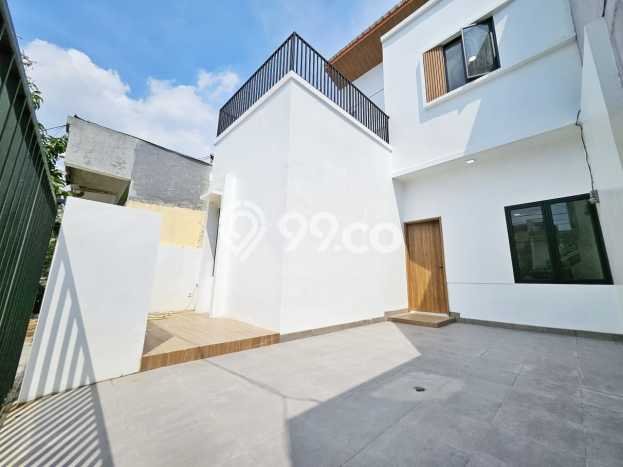 Rumah Modern di Harapan Indah, Bekasi, LT 94m² LB 162m² Rumah Modern di Harapan Indah, Bekasi, LT 94m² LB 162m²