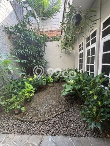 Jual Rumah Strategis Bagus Punya 3 KT di Cinere Depok SHM Jual Rumah Strategis Bagus Punya 3 KT di Cinere Depok SHM