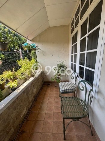 Jual Rumah Strategis Bagus Punya 3 KT di Cinere Depok SHM Jual Rumah Strategis Bagus Punya 3 KT di Cinere Depok SHM