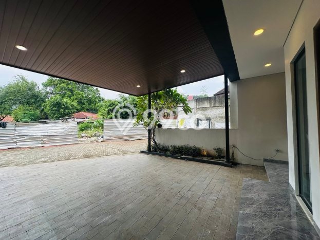 For Sale Rumah Elit Exclusive di Cilandak, Jakarta Selatan For Sale Rumah Elit Exclusive di Cilandak, Jakarta Selatan