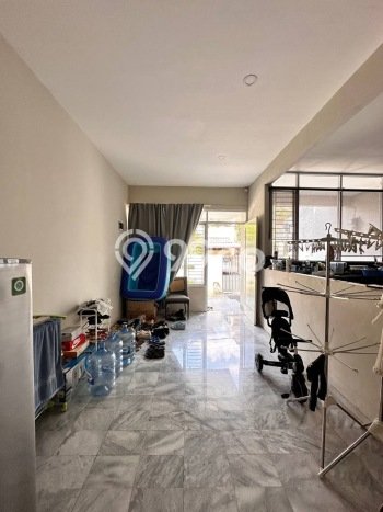 Ready to Use! Luxury House LT 180m2 Desain Elegan di Lebak Bulus Ready to Use! Luxury House LT 180m2 Desain Elegan di Lebak Bulus