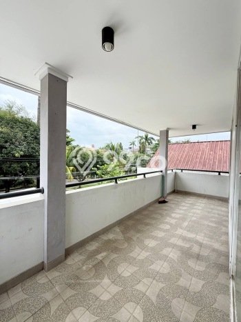 Hunian Elit LB 243m2 Siap Huni Desain Elegan di Lebak Bulus, Jakarta Selatan Hunian Elit LB 243m2 Siap Huni Desain Elegan di Lebak Bulus, Jakarta Selatan