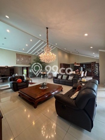Hunian Mewah LB 650m2 Siap Pakai Desain Elegan di Pejaten, Jakarta Selatan Hunian Mewah LB 650m2 Siap Pakai Desain Elegan di Pejaten, Jakarta Selatan