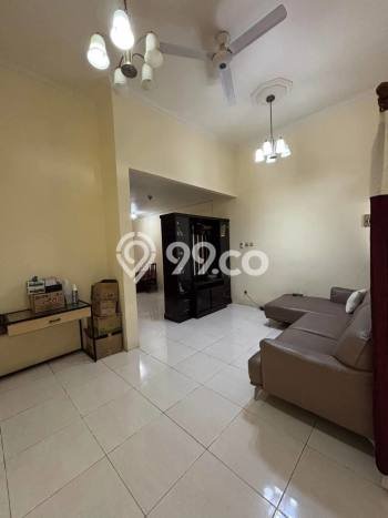 For Sale Rumah 4 Kamar Lokasi Strategis Bagus dan Strategis di Cinere For Sale Rumah 4 Kamar Lokasi Strategis Bagus dan Strategis di Cinere