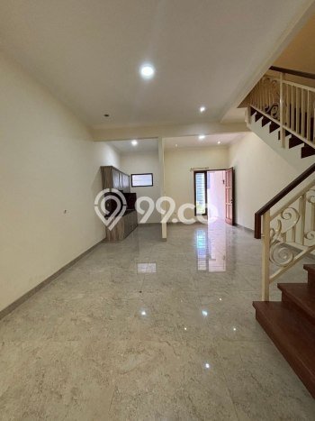 Rumah Modern Minimalis 3 Kamar Siap Huni di Jagakarsa Rumah Modern Minimalis 3 Kamar Siap Huni di Jagakarsa