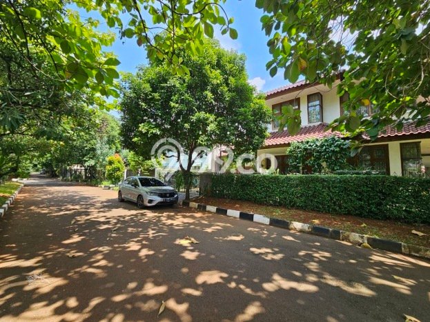 Jual Rumah Luas Megah Dengan View Eksklusif di Lebak Bulus, Jakarta Selatan Jual Rumah Luas Megah Dengan View Eksklusif di Lebak Bulus, Jakarta Selatan