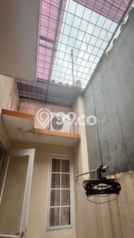 Dijual Hunian Rumah Nyaman 4 Kamar di Cirendeu, Jakarta Selatan Dijual Hunian Rumah Nyaman 4 Kamar di Cirendeu, Jakarta Selatan