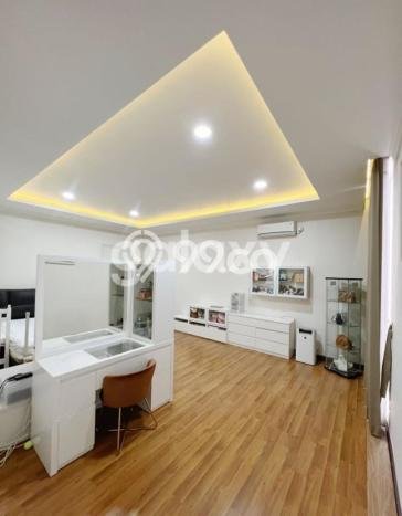LISTING BARU! Rumah Premium di Mulyorejo, LT 156m² Bangunan 256m² LISTING BARU! Rumah Premium di Mulyorejo, LT 156m² Bangunan 256m²
