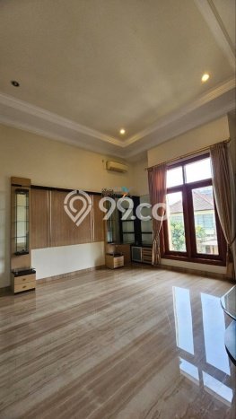 Siap Huni Rumah Mewah 5 Kamar di Sukun Dekat ke Mana Pun Siap Huni Rumah Mewah 5 Kamar di Sukun Dekat ke Mana Pun