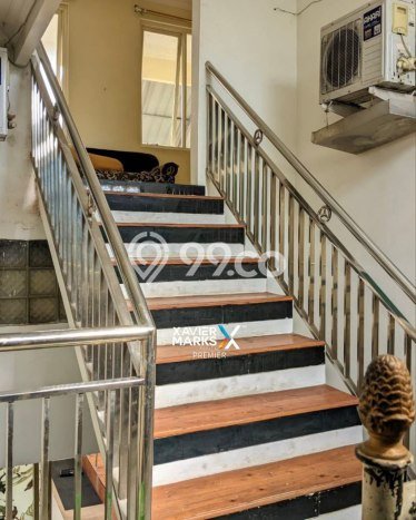Rumah Kost untuk Dijual di Blimbing dengan 15 KT, 15 KM, Luas 400m2 Rumah Kost untuk Dijual di Blimbing dengan 15 KT, 15 KM, Luas 400m2